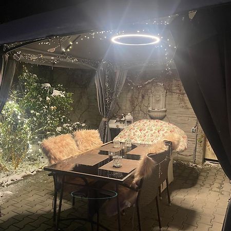 Villa Alia House With Garden In Piestany Esterno foto